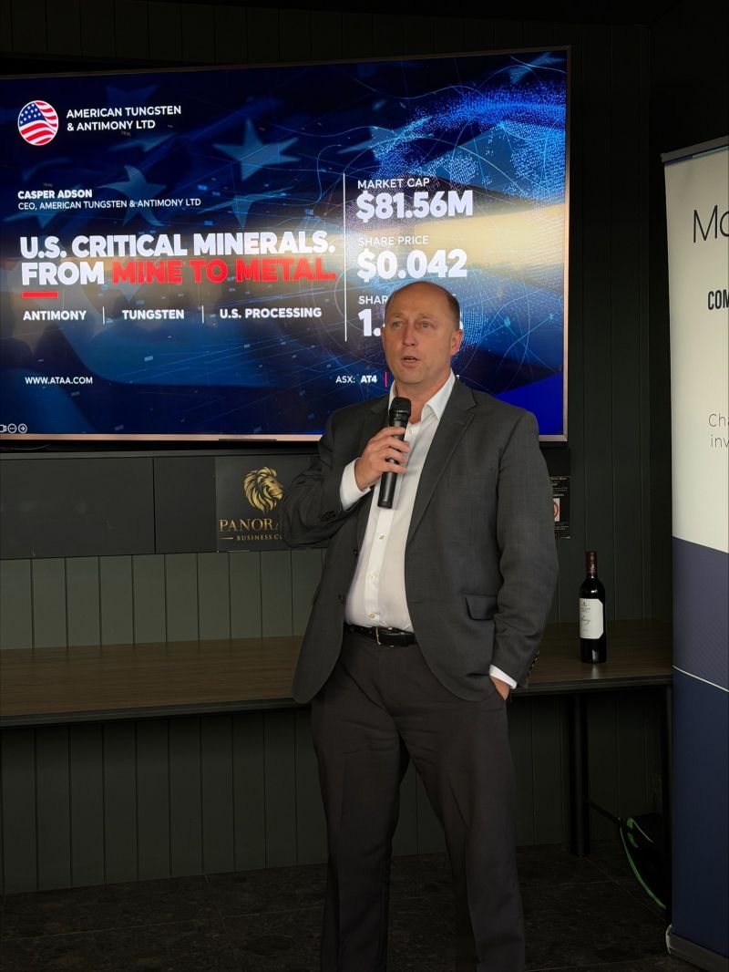 Image for the Tweet beginning: Last night, our CEO Casper